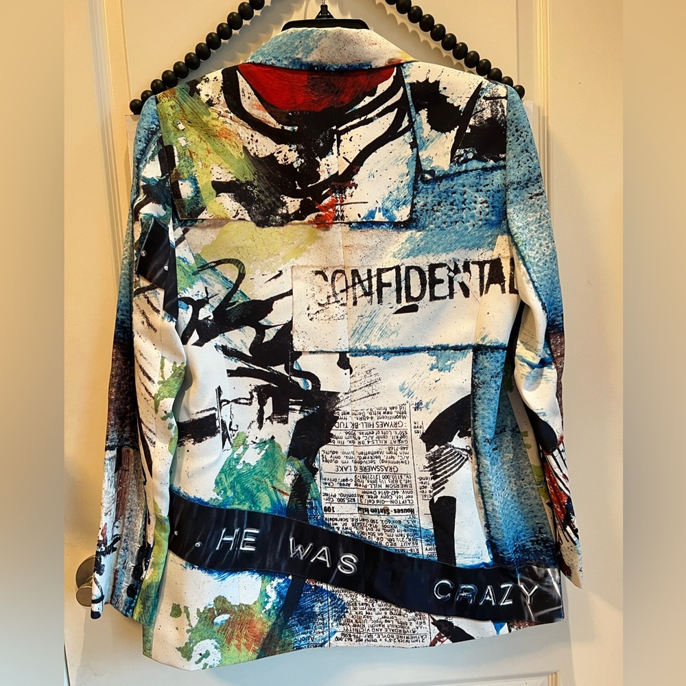 Alice + Olivia Graffiti X Basquiat CONFIDENTIAL Blazer NWT 8-10 Medium HOST PICK - Picture 3 of 12